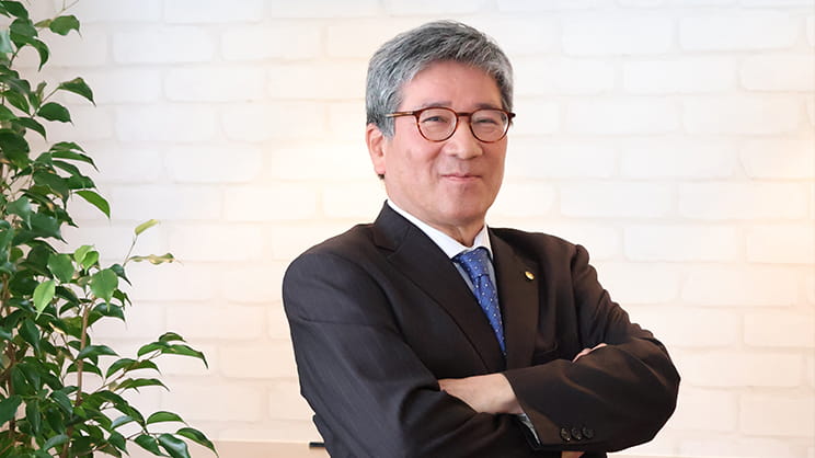 代表取締役社長　十川利男